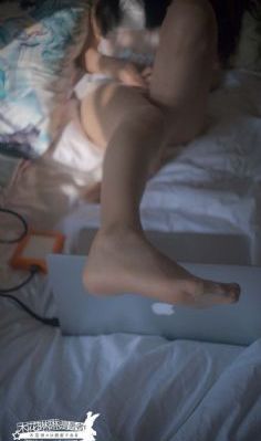 年轻的母亲1